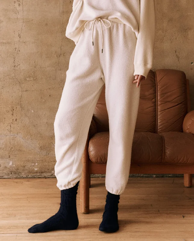 Women's Cozy Outfit For Lounging The Fleece Stadium Sweatpant. -- Washed White