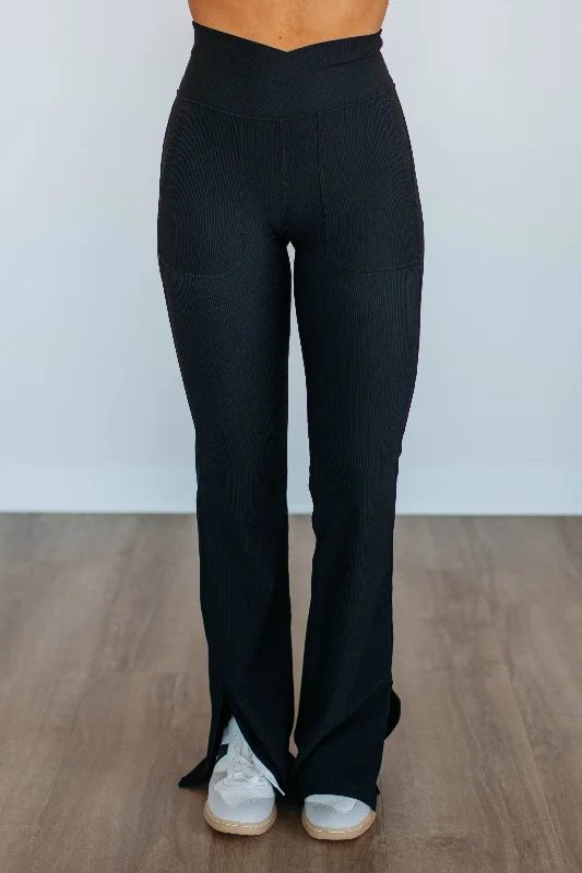 Women's Clothes And Garments Rixie Ribbed Flare Leggings - Black