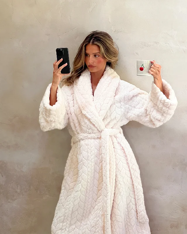 Women's Casual Apparel Fluffy Robe | Vanilla