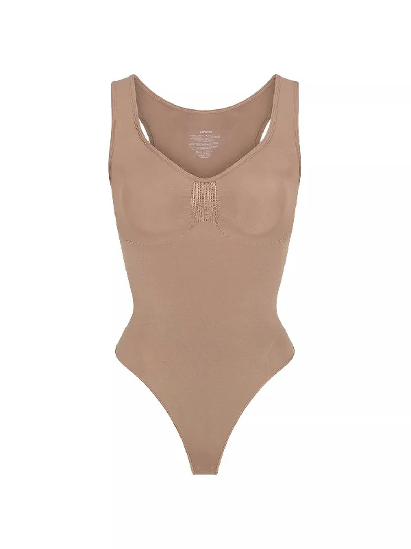 Women's Seasonal Attire Seamless Sculpt Scoop Neck Thong Bodysuit In Sienna