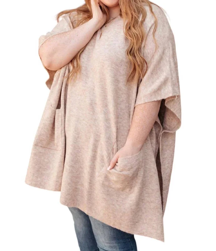 Women's Travel Apparel Pocket Poncho In Natural