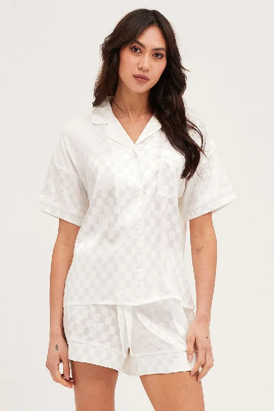 Affordable Luxury Women's Apparel Check Satin Pajamas Set Short Sleeve