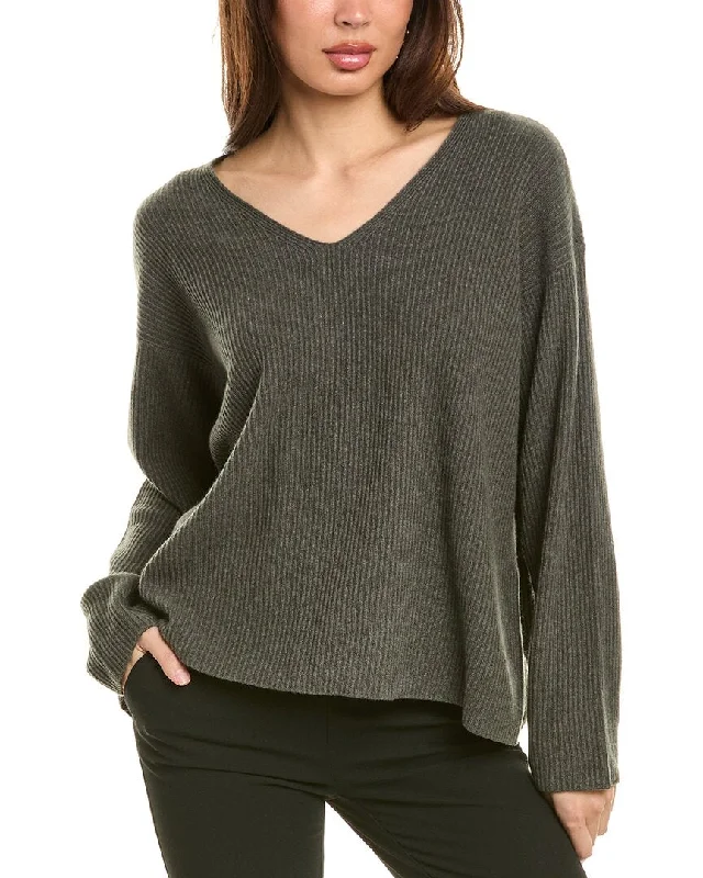 Fashionable Women's Outfit EILEEN FISHER V-Neck Cashmere Boxy Sweater