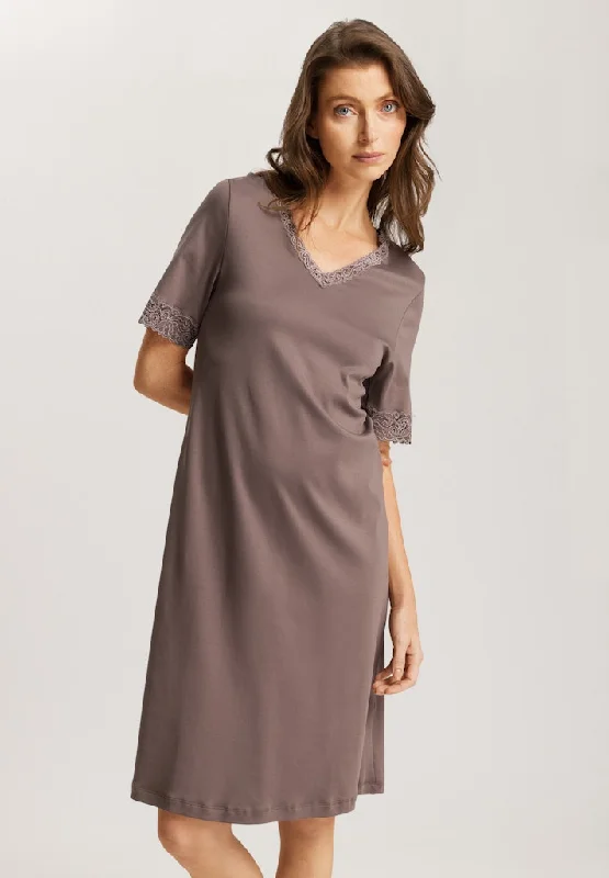 Charming Women's Garments Moments - Short-Sleeved Nightdress 100cm