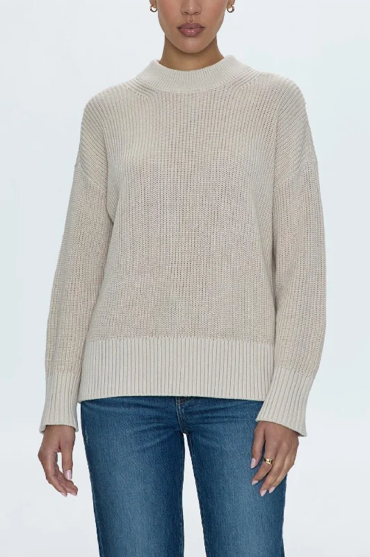 Women's Apparel Eve Sweater In Dove