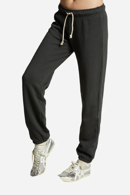 Women's Casual Apparel For Weekends Perfect White Tee Michelle Fleece Jogger in Vintage Black Women's Casual Apparel For Weekends Perfect White Tee Michelle Fleece Jogger in Vintage Black