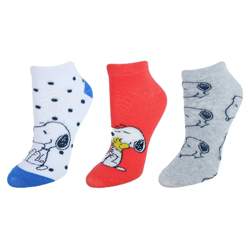 Affordable Luxury Women's Garments Women's Snoopy Fun and Cute Ankle Socks (3-Pack)