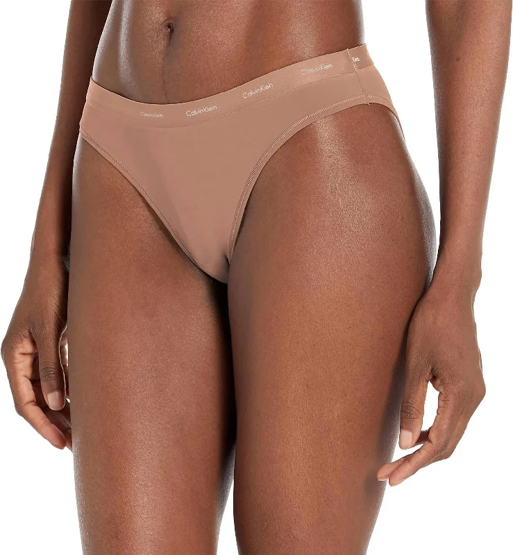 Women's Relaxed Clothes Form To Body Bikini Panty In Cedar