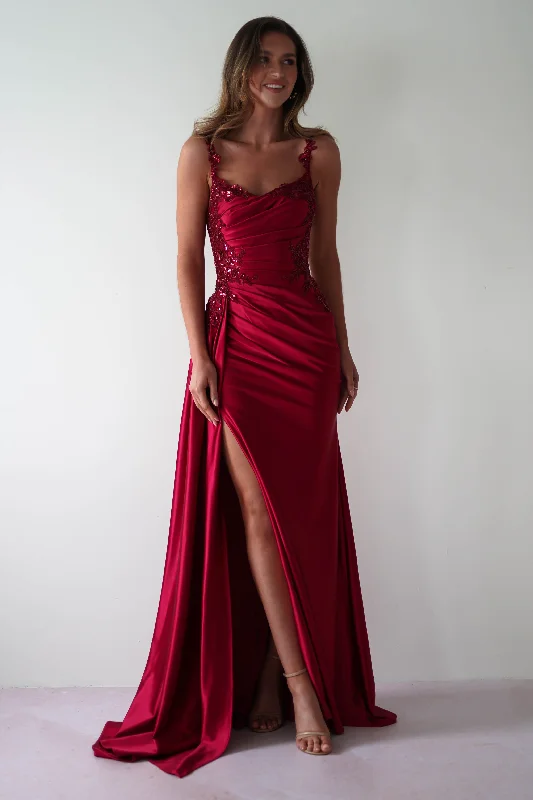 Women's Trendy Casual Outfit Cindy Pleated Bodice Gown | Burgundy