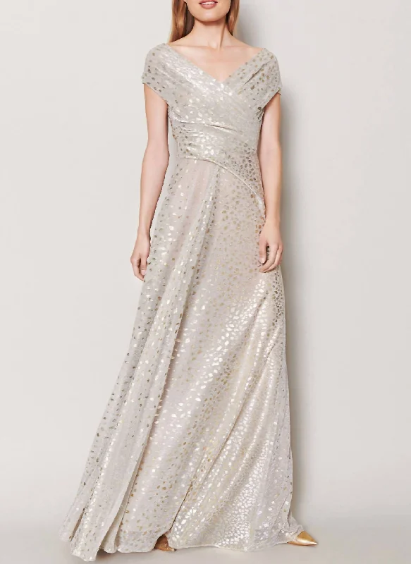 Casual Fashion for Women Metallic Degrade Voile Gown In Silver