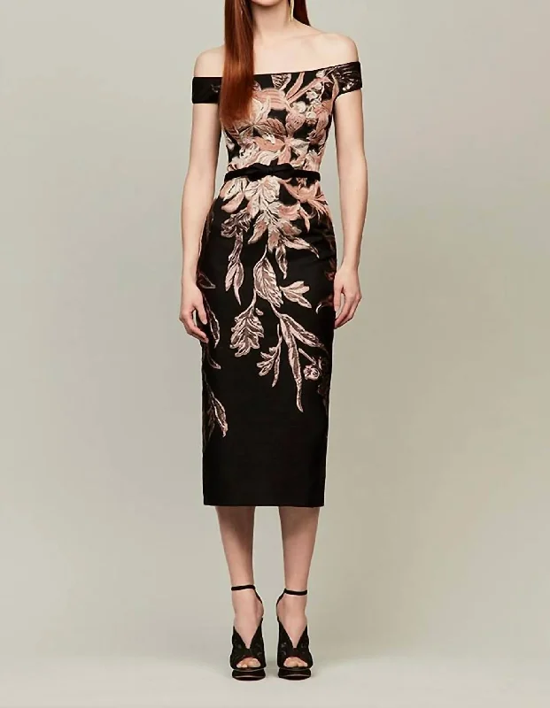 Flash Sale Clothing Off-The-Shoulder Dress In Black Multi