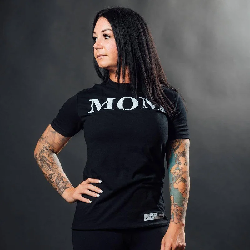 Women's Casual Wear Outfit Women's Mom Defined Boyfriend Fit T-Shirt - Black